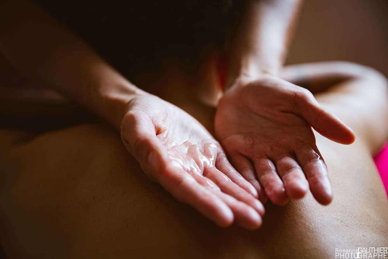 Massage et prestations massage personnalisé soin énergétique constellation familiale